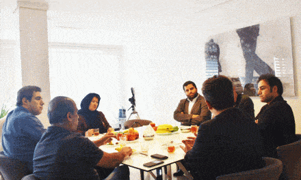 گفتگو مدیر عامل انجمن سینمای جوانان ایران با اعضای کانون کارگردانان سینمای ایران